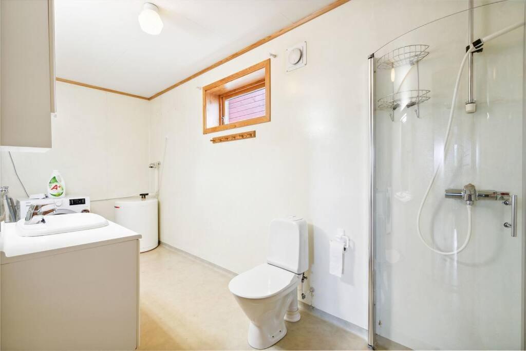 60 Sqm Apartment A - Free Parking! Tromsø Kültér fotó