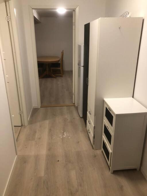 60 Sqm Apartment A - Free Parking! Tromsø Kültér fotó